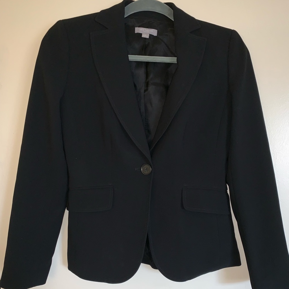 Ann Taylor Petite Blazer Size 0